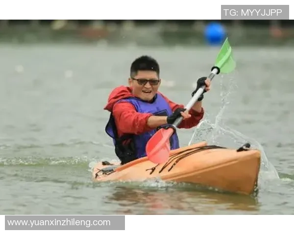 岁暖时间丨雨浇不灭酷爱！湘超赛场的速度与热情